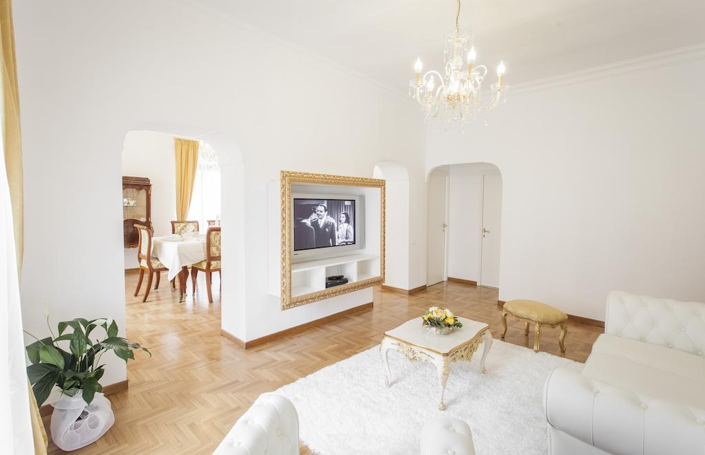 Suite Sarandrea Рим Стая снимка